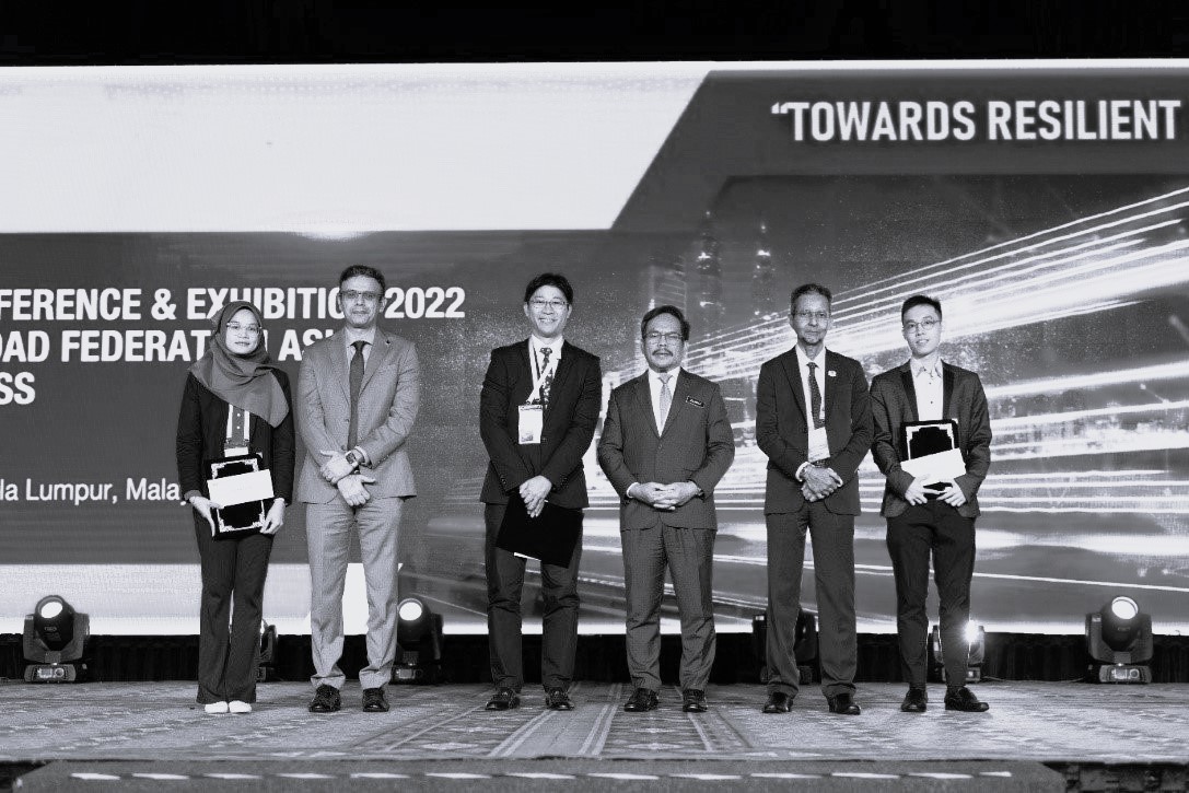 Evan Ho Wins First Prize at the Malaysian Road Conference